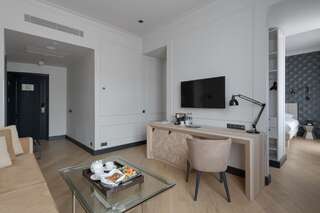 Отель Riviera House Киев Полулюкс-1
